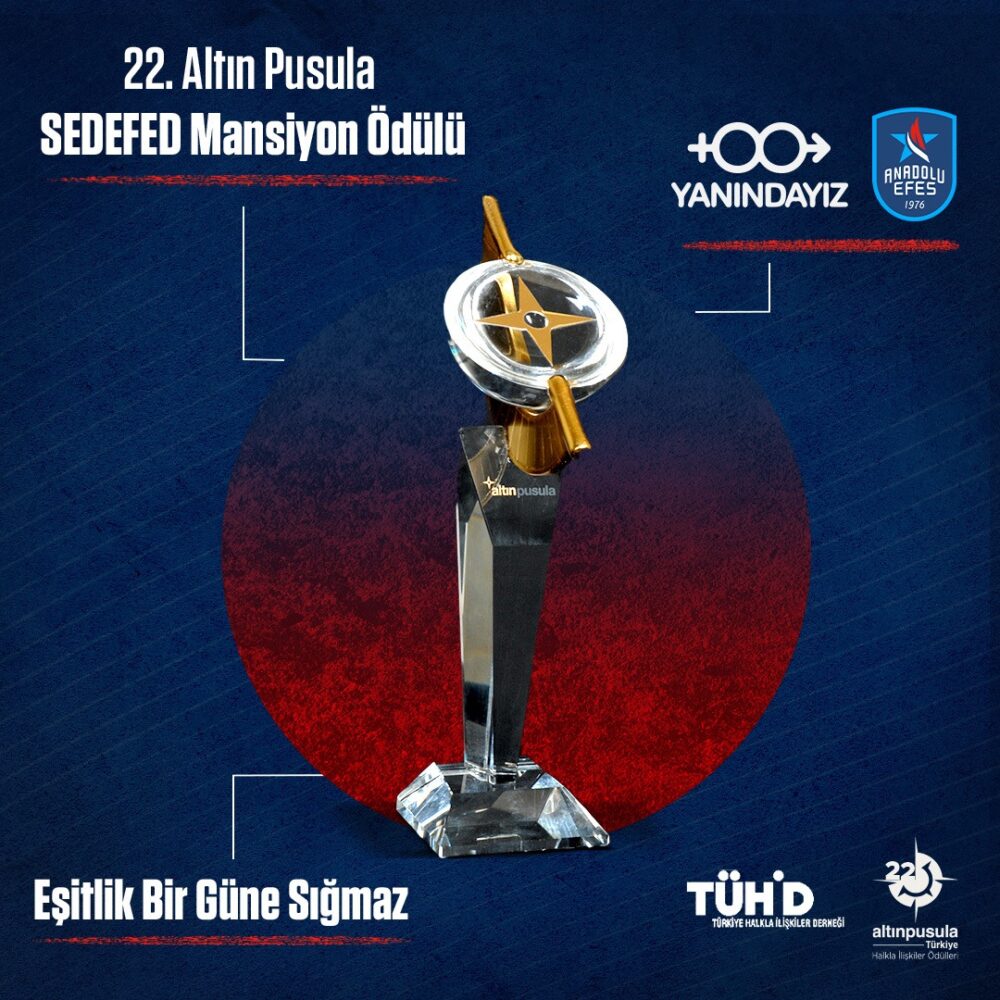 Anadolu Efes X Yan  nday  z Derne  i Alt  n Pusula