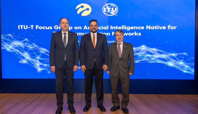 Bilgi Teknolojileri ve   leti  im Kurumu  BTK  Ba  kan     mer Abdullah Karag  zo  lu Turkcell Genel M  d  r   Dr. Ali Taha Ko   ITU Standardizasyon B  rosu Direkt  r   Seizo Onoe scaled
