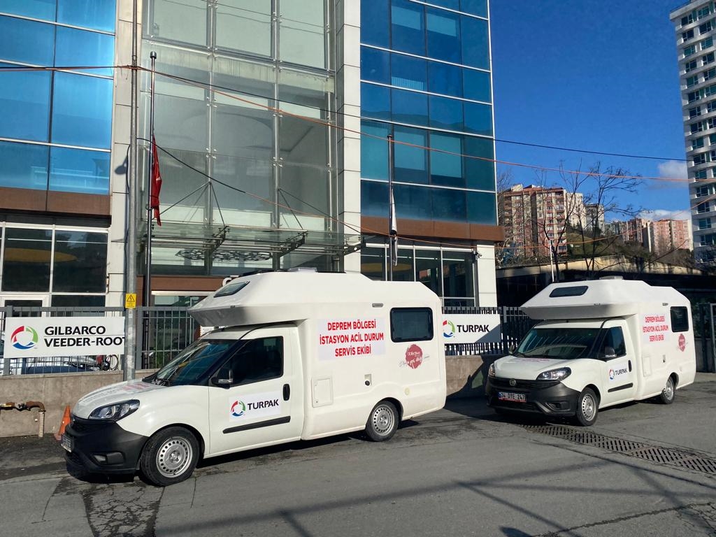 Turpak Istasyon acil durum ekipleri