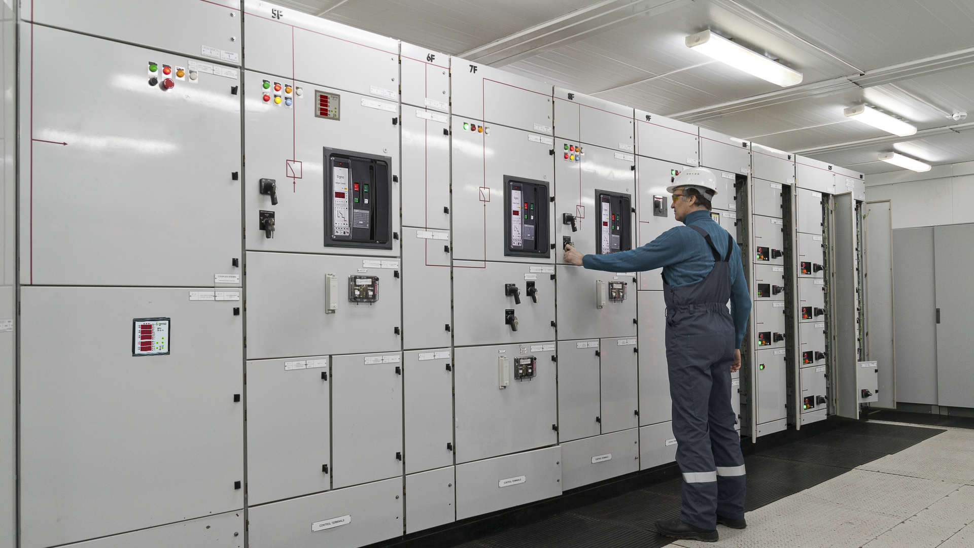 Sigma Elektrik AcikTip Devre Kesiciler gorseli