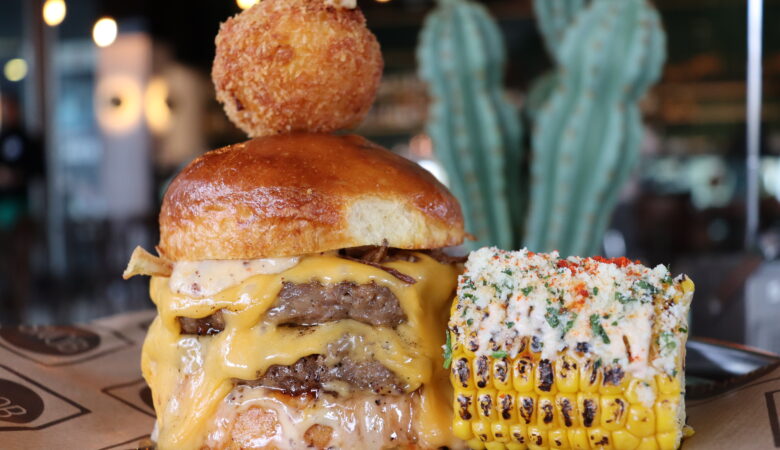 Snob Burger Pub Atasehir   1  scaled